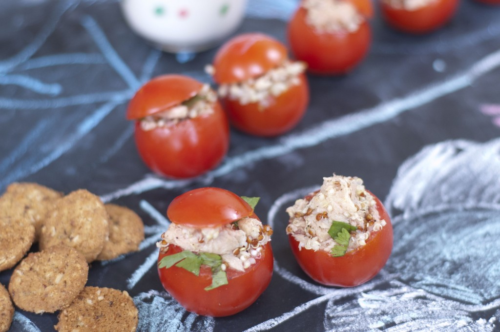 Tuna in Tomato-stuffed tomatoes / Pack a Lunch cookbook photography Tia Black